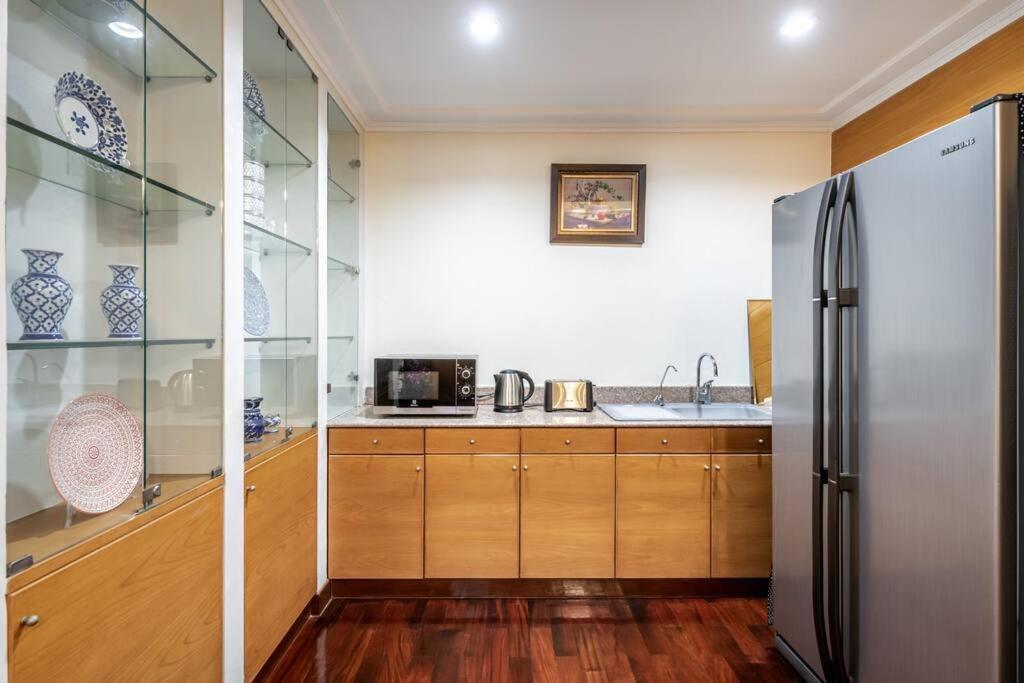 Villa AT NANA ,4BR,4R,Nana BTS,10MintoSiam Bangkok Exterior foto